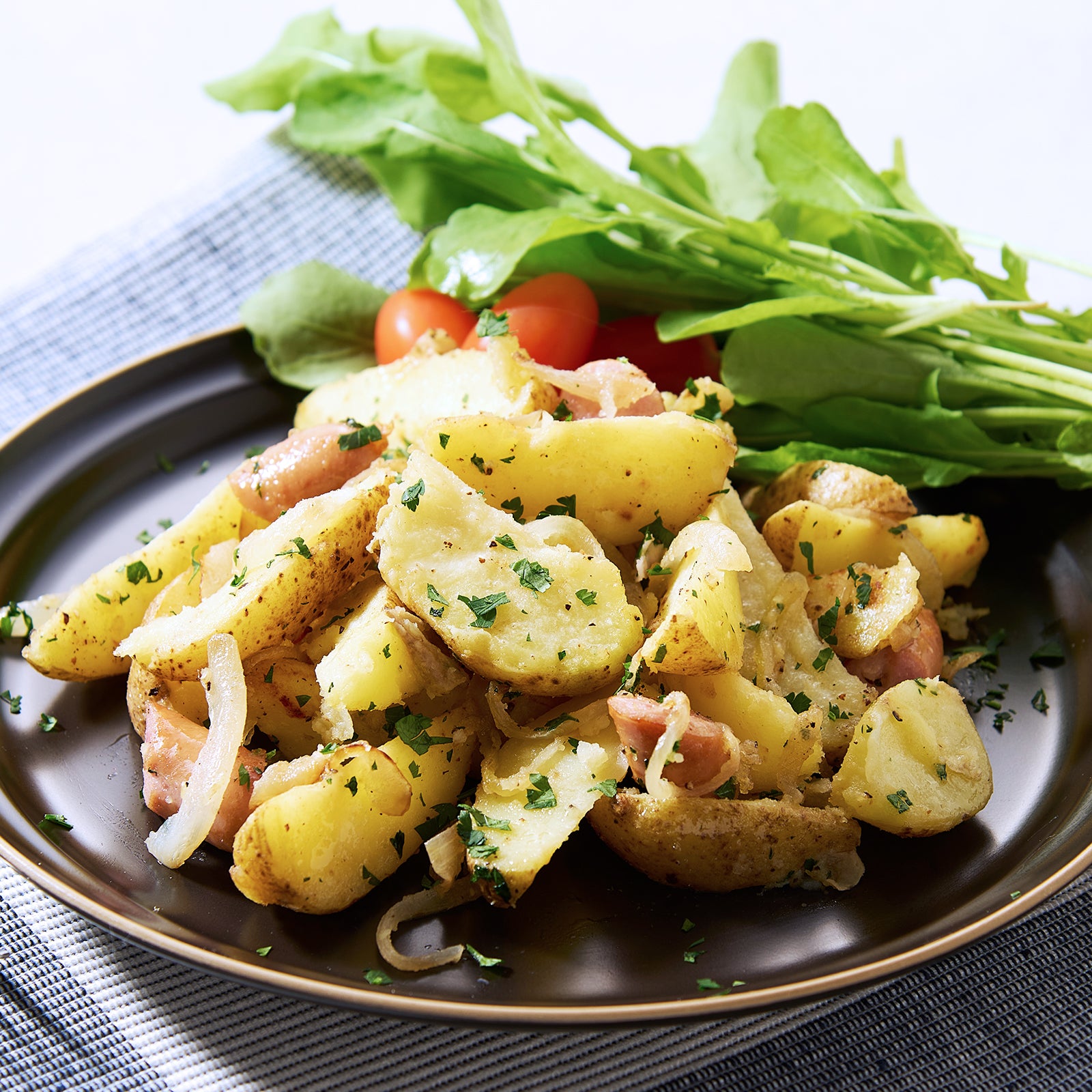 冷凍 皮付き カット じゃがいも 北海道産 化学物質不使用 (300g x 2) ホライズンファームズ