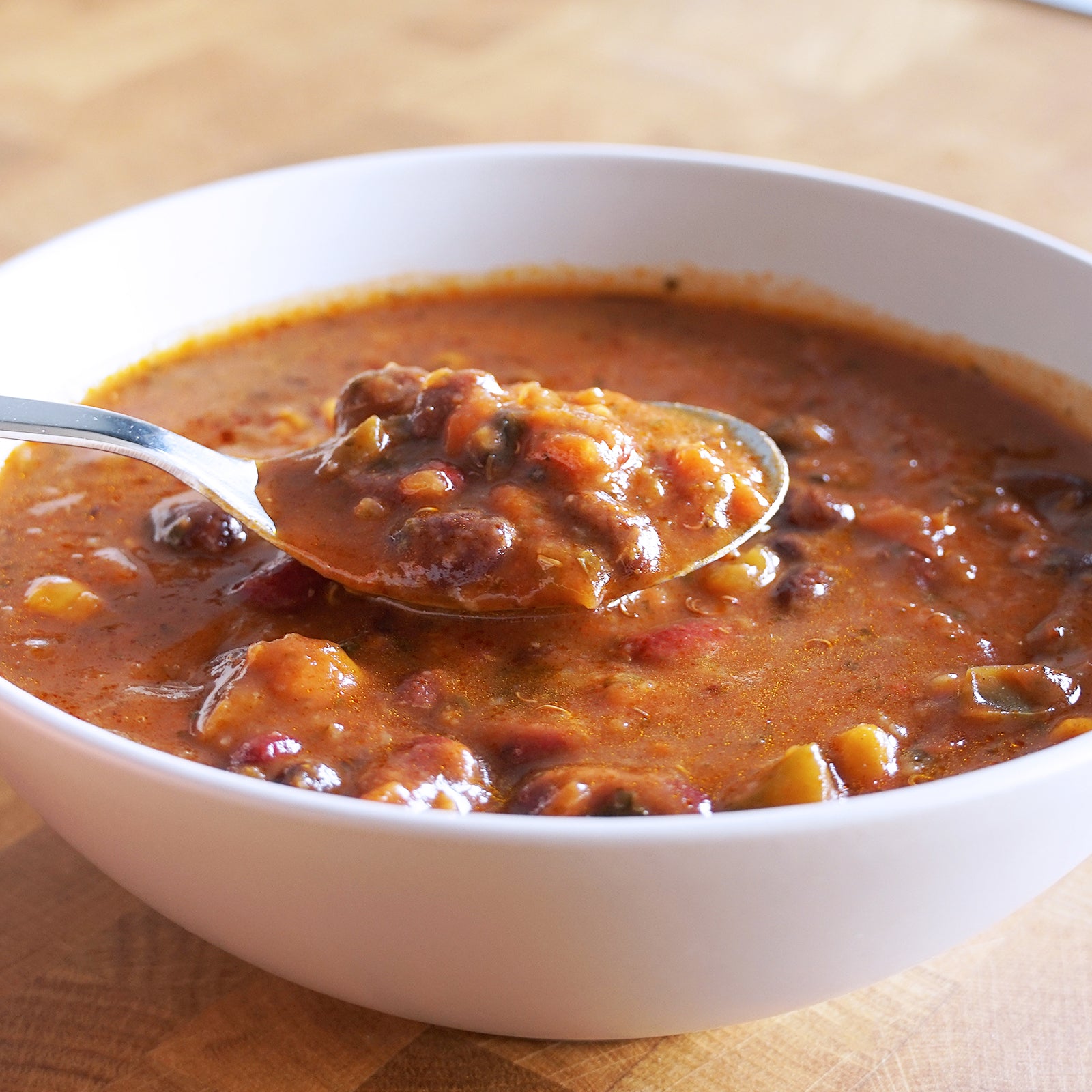 有機 JAS オーガニック チリビーンズ スープ キヌア入り リトアニア産 (800g) ホライズンファームズ