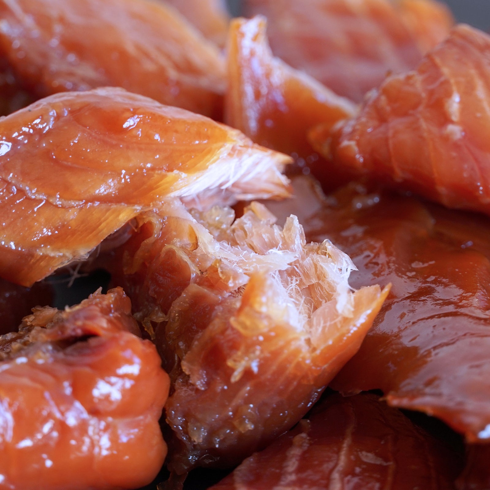 無添加 天然 キング サーモン 燻製 カナダ産 保存料不使用 訳あり (227g) 賞味期限:2026/2/22【日時指定不可】【銀行振込不可】 ホライズンファームズ