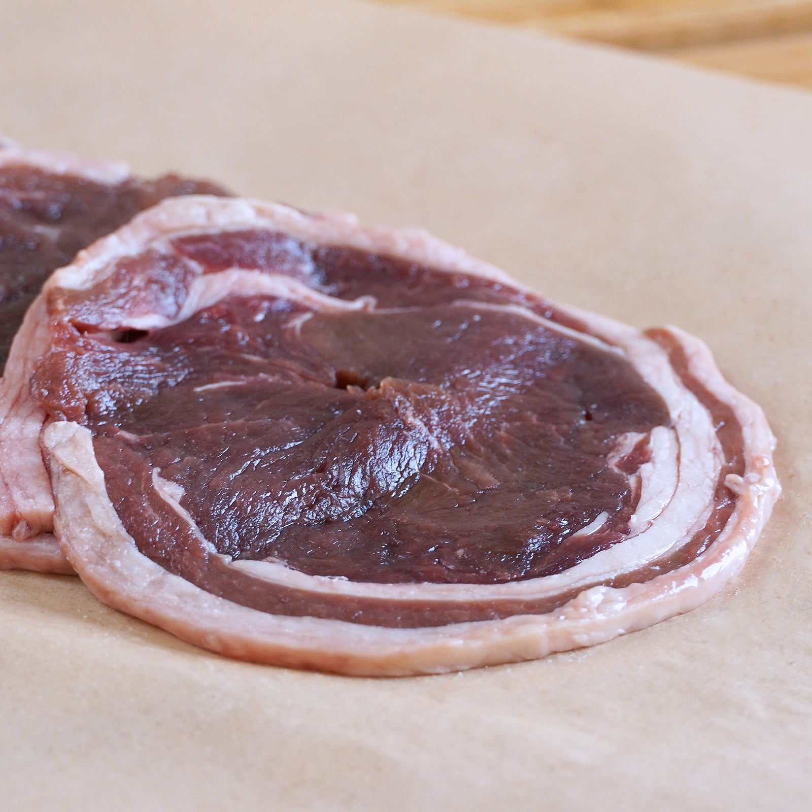 ジビエ 野生 鹿肉 ベニソン エゾシカ ウデ バラ ロール スライス 北海道産 (200g) ホライズンファームズ