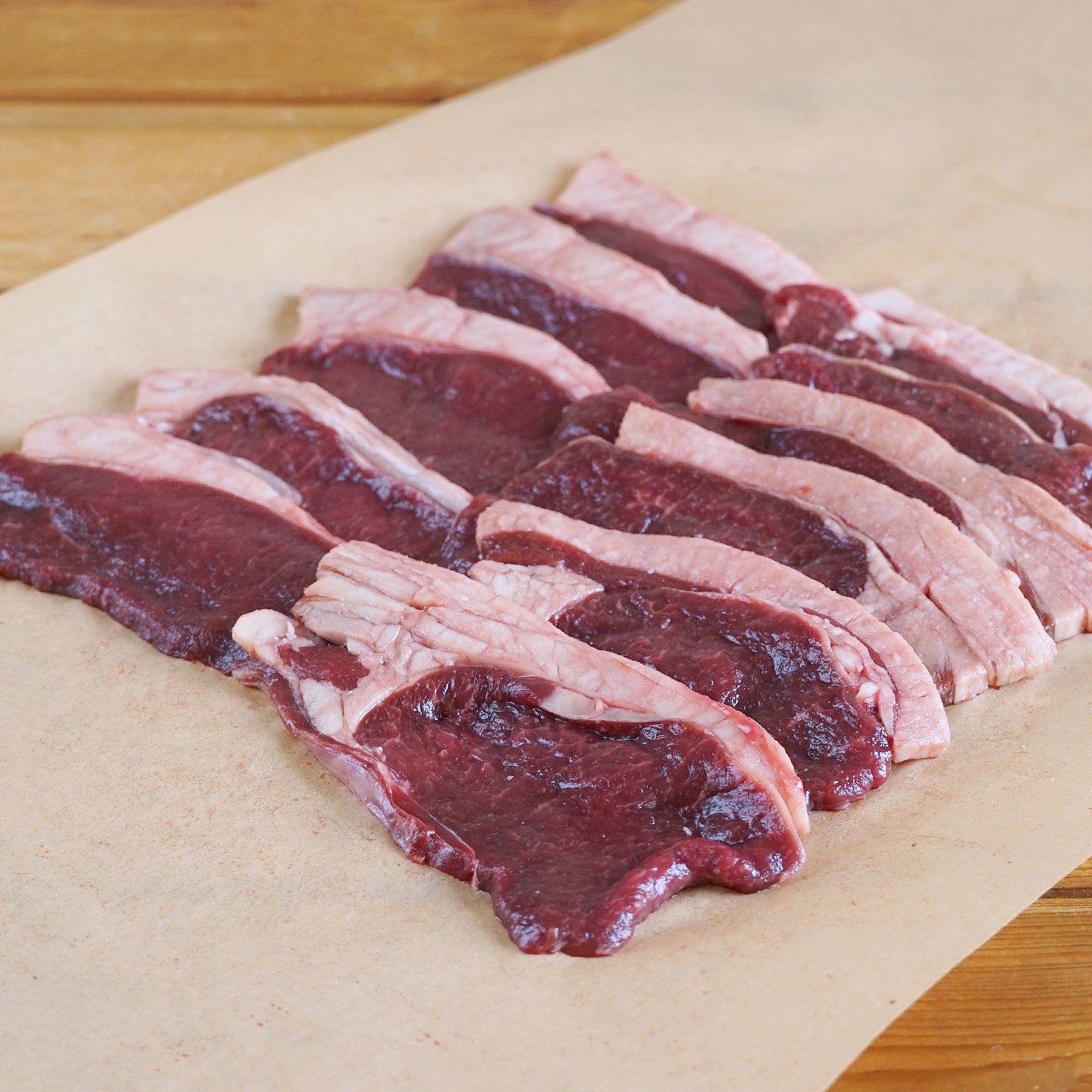 (期間限定) ジビエ 野生 鹿肉 ベニソン エゾシカ ロース肉 スライス 背脂付き 北海道産 (200g) ホライズンファームズ