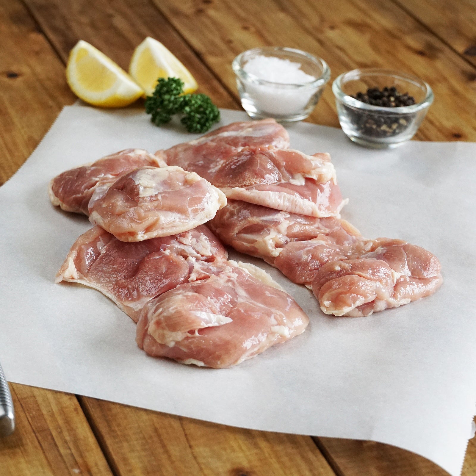 ニュージーランド産 有機 オーガニック チキン 骨なし もも肉 フリーレンジ 放し飼い 鶏肉 (500g) ホライズンファームズ