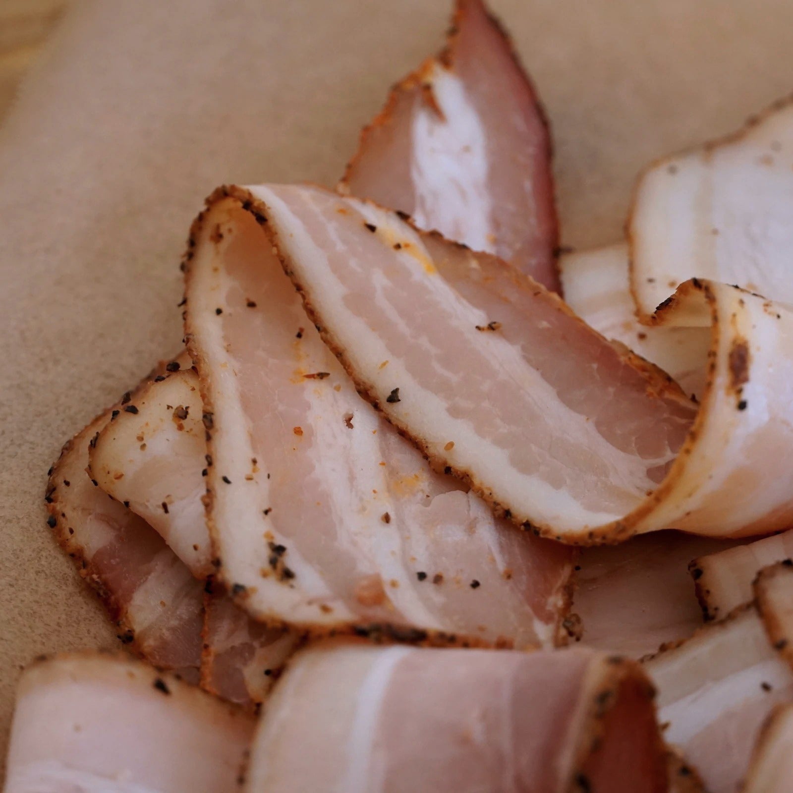 無添加・砂糖不使用 放牧豚 豚バラ スモーク アメリカンスタイル ベーコン スライス (200g) ホライズンファームズ