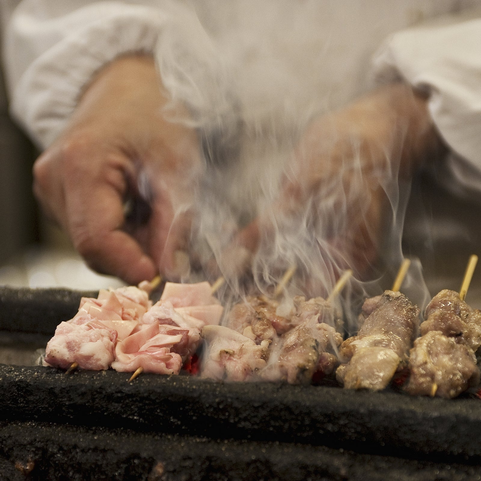 ニュージーランド産 有機 オーガニック チキン ヤゲン軟骨 フリーレンジ 放し飼い 鶏肉 (500g) ホライズンファームズ