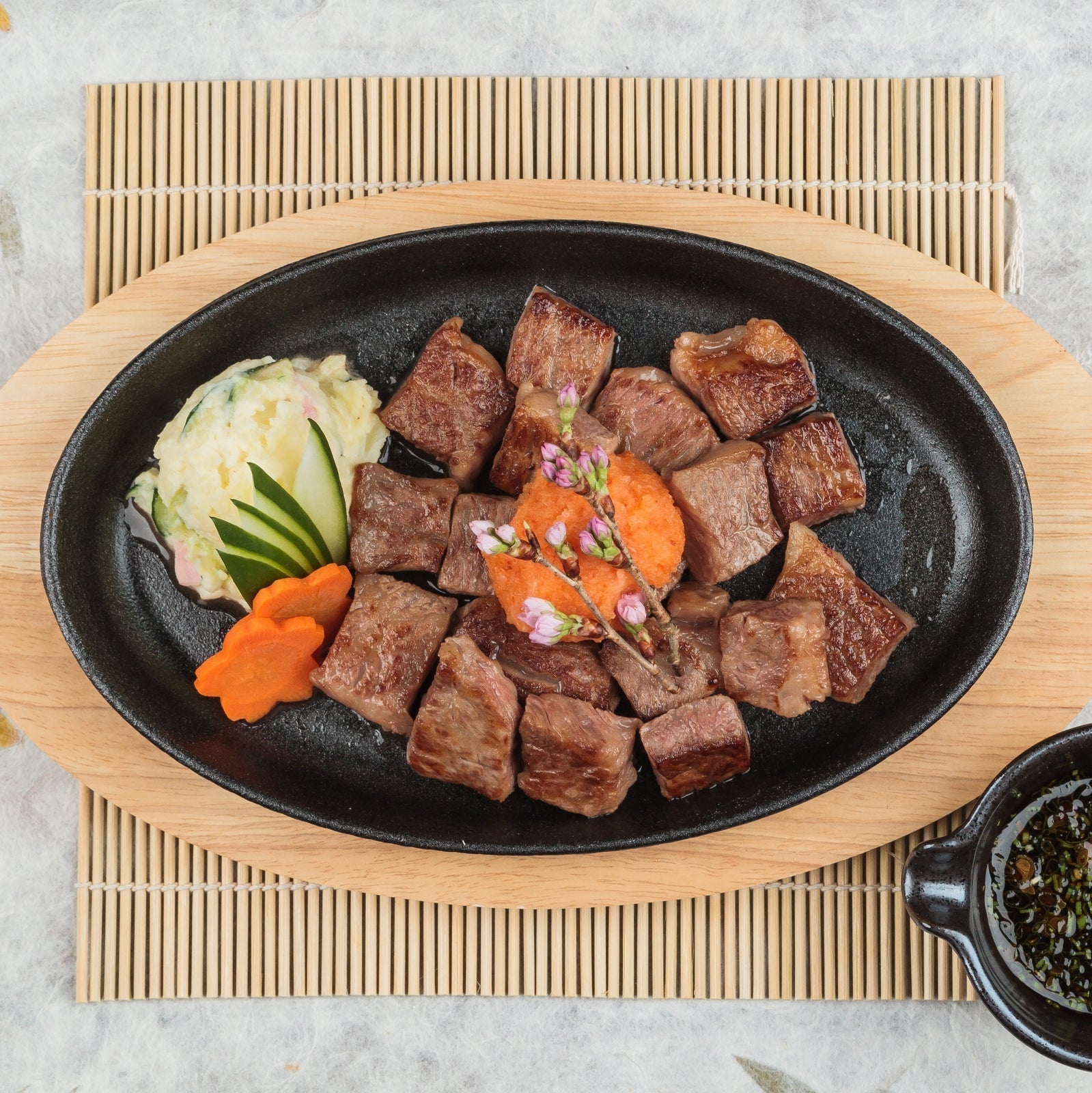 モーガン牧場ビーフ 牛肉 最高品質 ヒレ 角切り サイコロ ステーキ 焼肉 柔らかい (250g) ホライズンファームズ