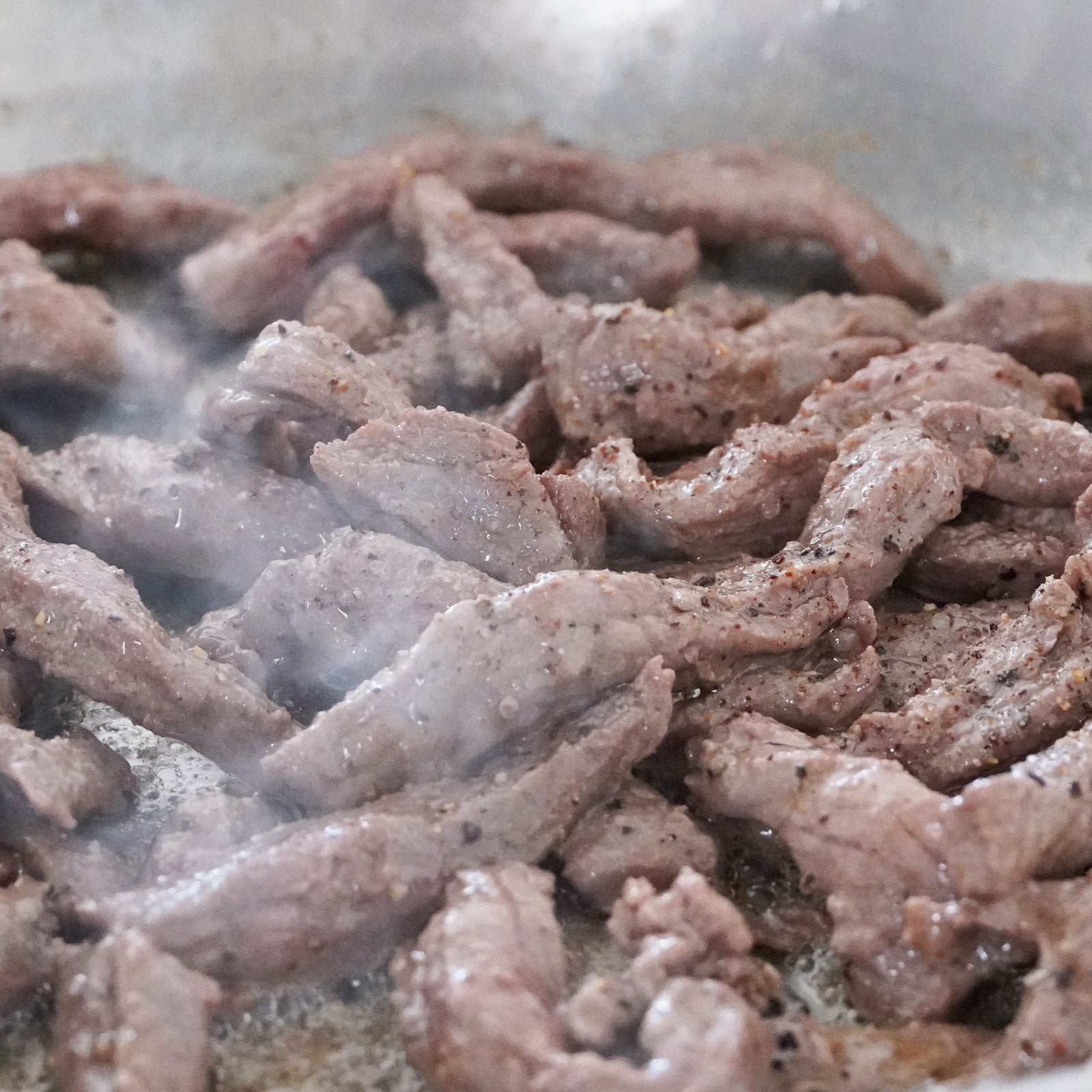 ニュージーランド産 ラム肉 モモ肉 炒め物用 (500g) ホライズンファームズ