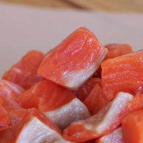 天然 高級 紅鮭 サーモン 角切り カナダ産 (200g) ホライズンファームズ