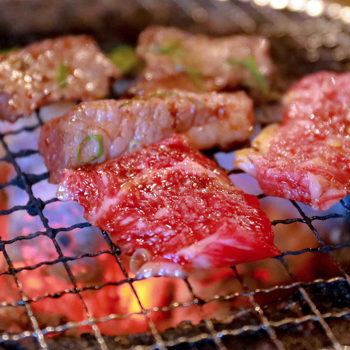 放牧 和牛 牛バラ カルビ 焼肉用 スライス 牛肉 国産 遺伝子組換え不使用 (300g) ホライズンファームズ