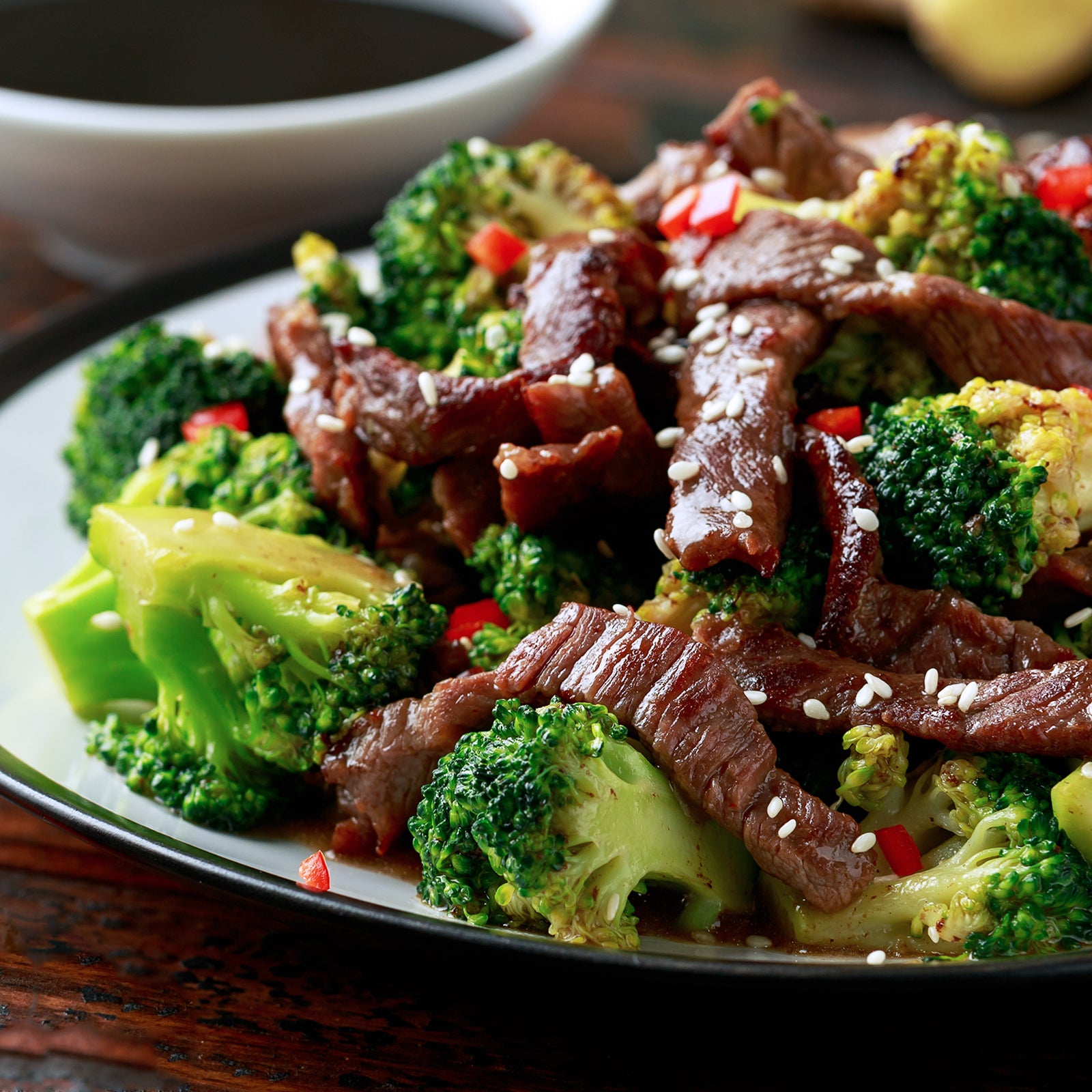 グレインフェッドビーフ 牛肉 ロース 焼肉 炒め物用 カット ニュージーランド産 放牧牛（100g） ホライズンファームズ