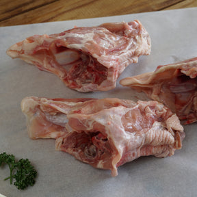 ニュージーランド産 有機 オーガニック チキン 鶏ガラ フリーレンジ 放し飼い 鶏肉 (500g) ホライズンファームズ