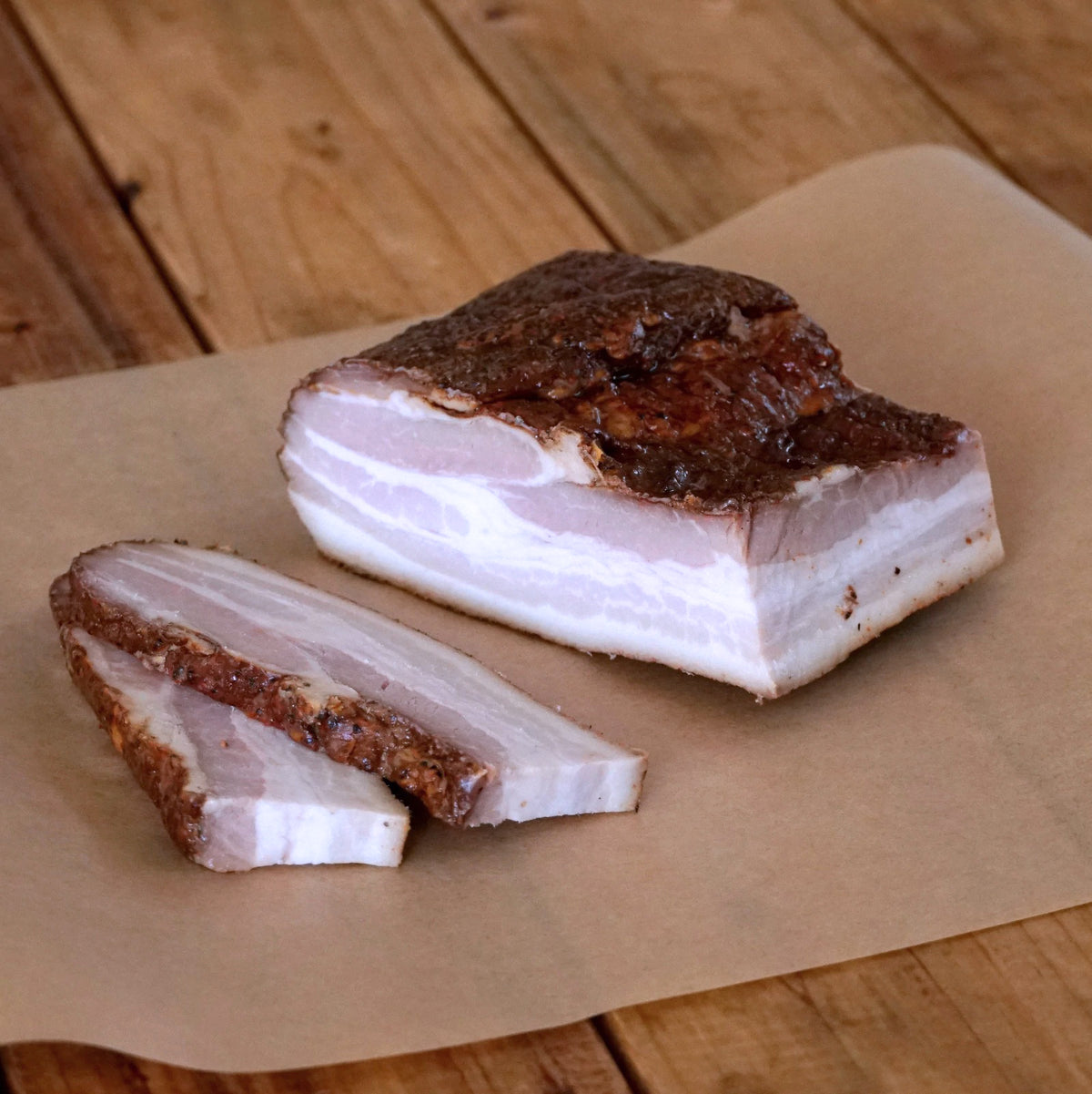 無添加・砂糖不使用 放牧豚 豚バラ ベーコン ブロック 塊 (200g) ホライズンファームズ