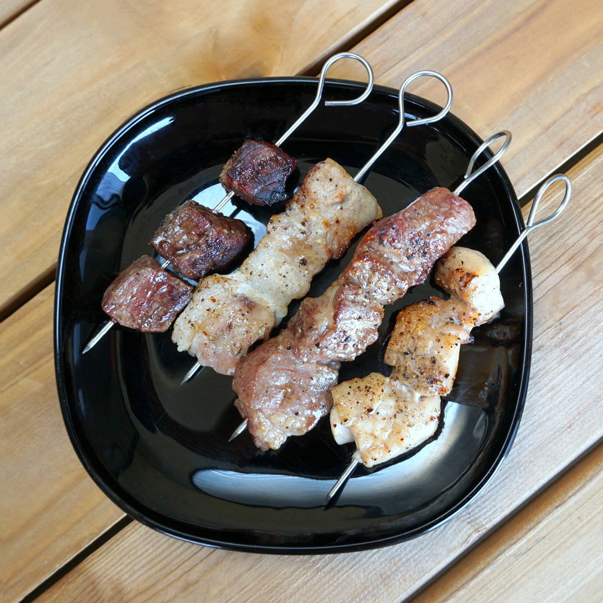 放牧肉 串焼き用 角切り肉  牛・豚・鶏・ラム  4種セット （1kg） ホライズンファームズ