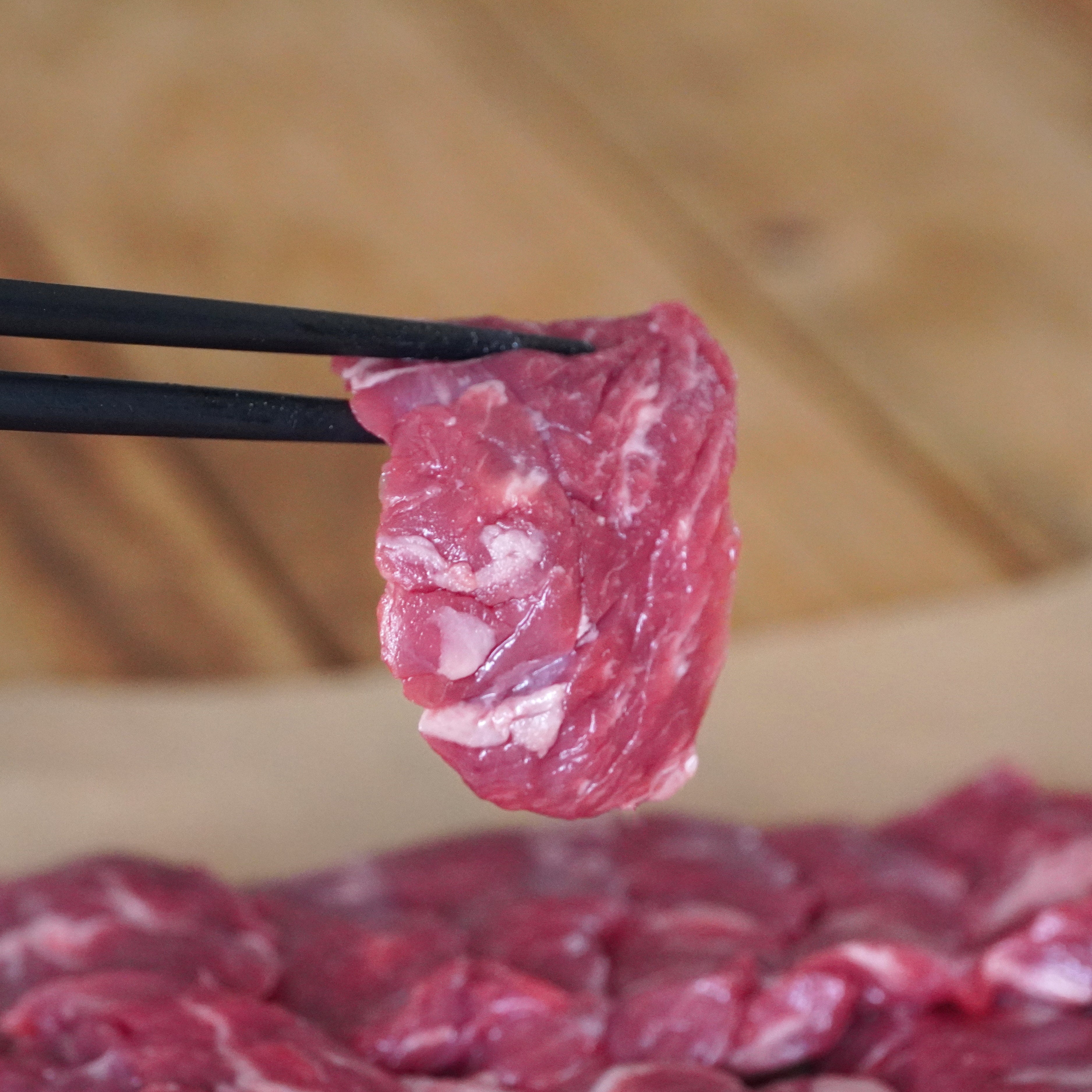 グレインフェッドビーフ カイノミ 焼肉用 スライス ニュージーランド産 放牧牛 訳あり (300g) 賞味期限：2025/6/12 ホライズンファームズ