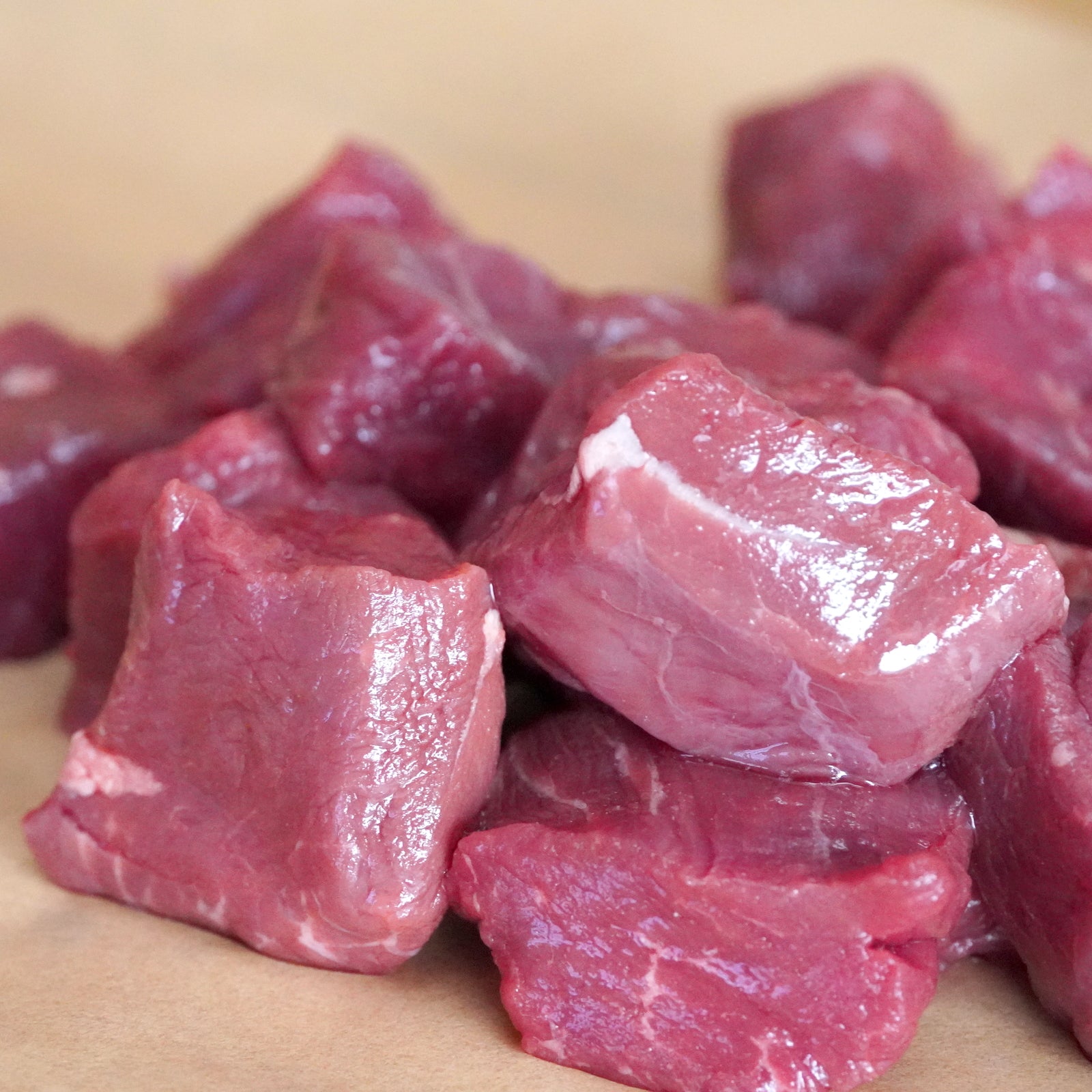 グラスフェッドビーフ 牛肉 ヒレ 角切り サイコロ ステーキ 柔らかい 牧草牛 (250g) ホライズンファームズ