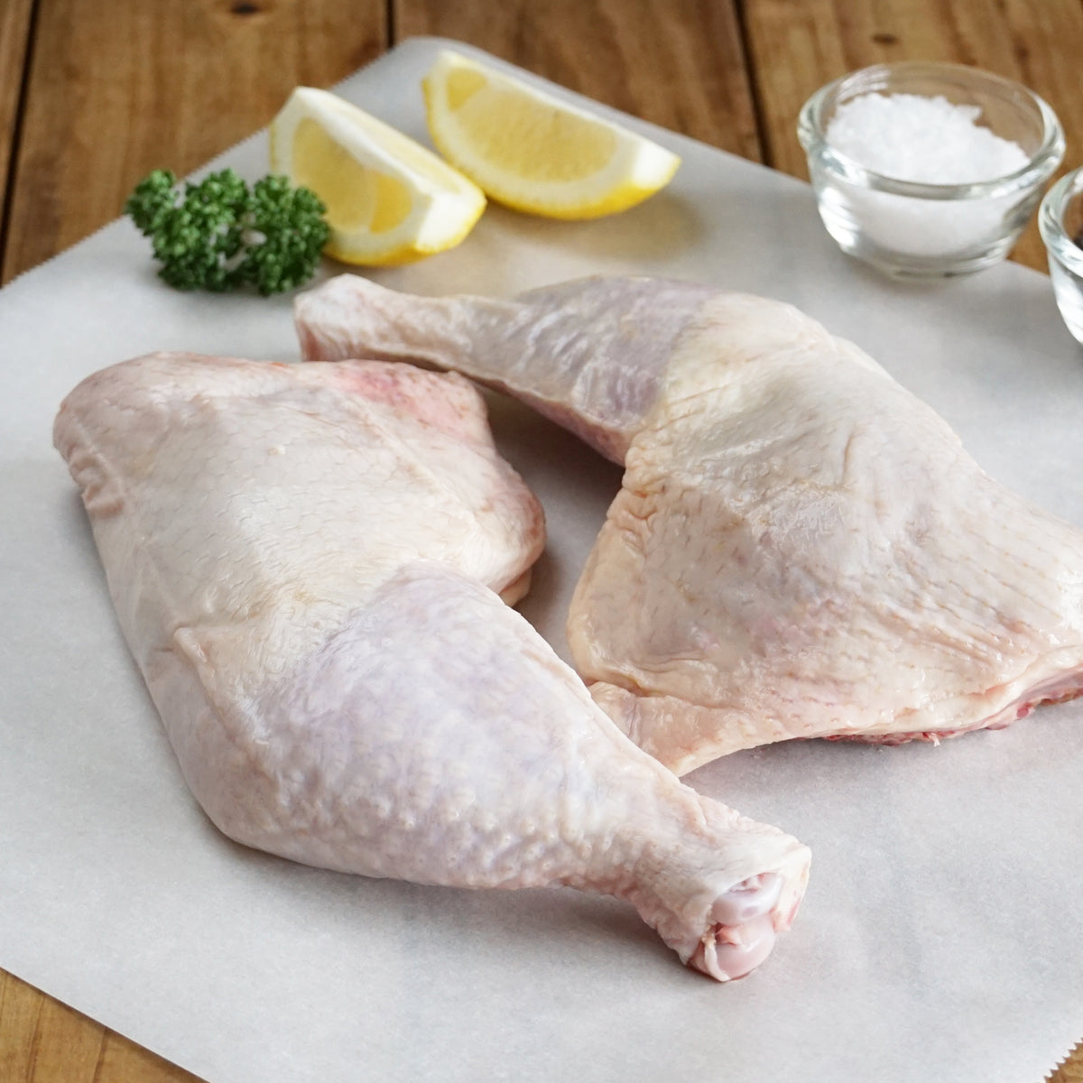 ニュージーランド産 有機 オーガニック チキン 骨付きもも肉 フリーレンジ 放し飼い 鶏肉 (500g) ホライズンファームズ